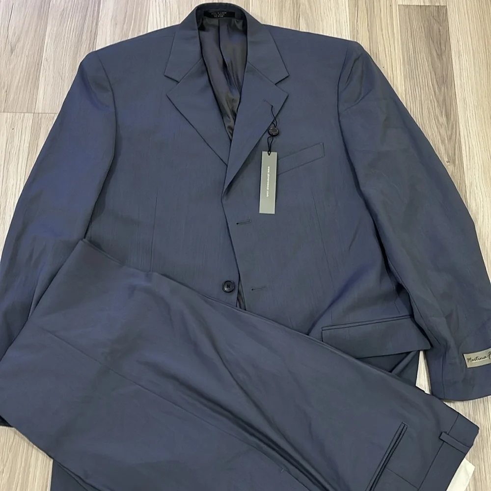 Martina Franca Gray Wool 3‎ Button Blazer 2 Piece Suit NWT